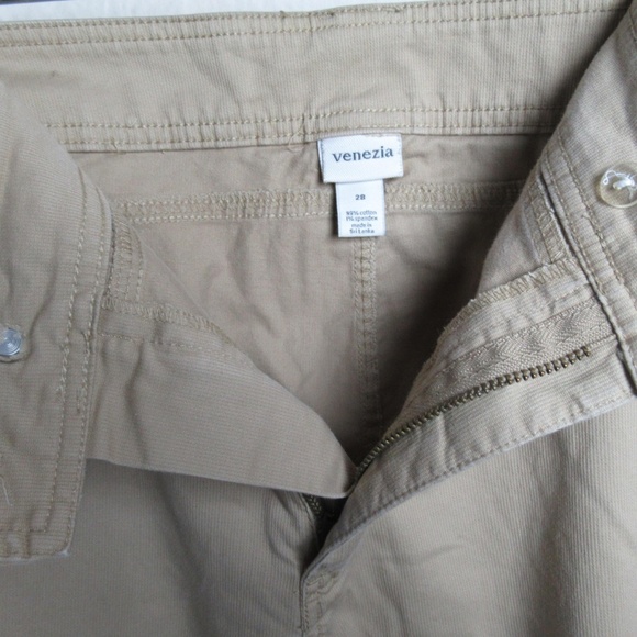 Khaki Corduroy Bermuda Shorts (28) - Picture 3 of 5